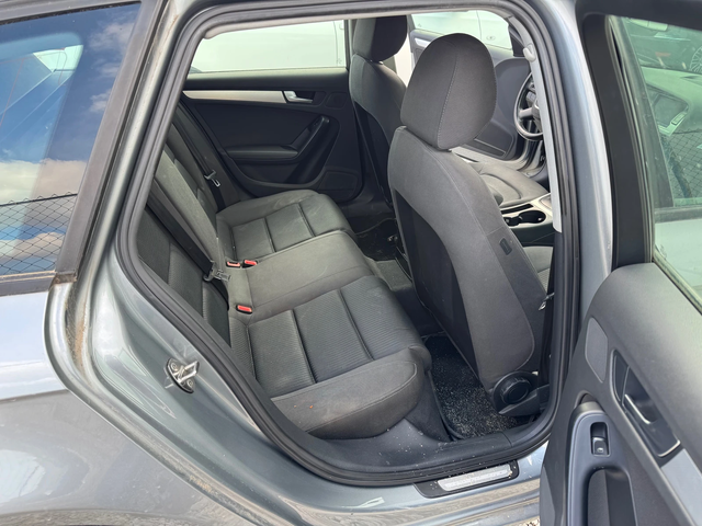 Audi A4 2.0TDI - автомобили, коли, обяви за нови и употребявани 10