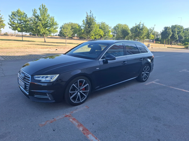 Audi A4 2.0tdi S-Line 4x4 Navi - автомобили, коли, обяви за нови и употребявани 2