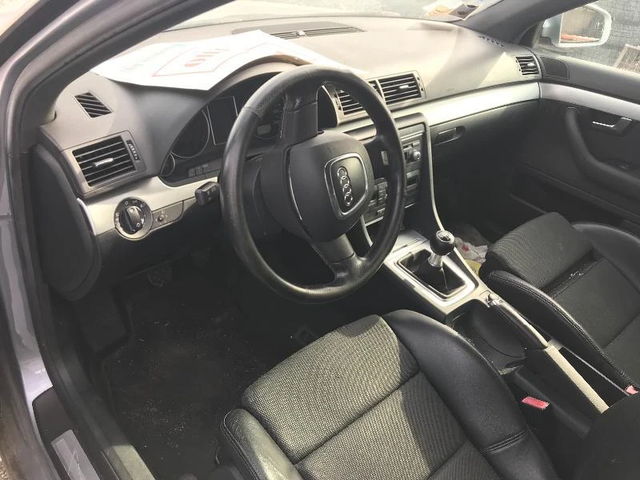 Audi A4 S line - автомобили, коли, обяви за нови и употребявани 5