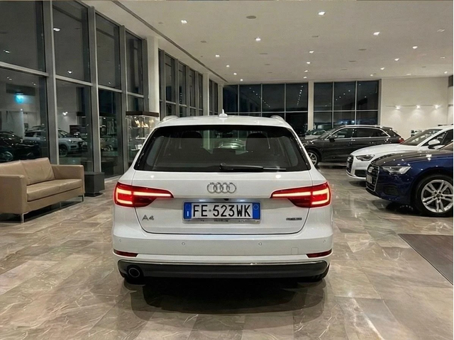 Audi A4 S LINE СОБСТВЕН ЛИЗИНГ/KEYLESS GO/EURO 6B - автомобили, коли, обяви за нови и употребявани 1