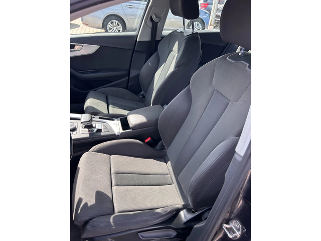 Audi A4 2.0TDI AVTOMAT/NAVI EURO 6 - автомобили, коли, обяви за нови и употребявани 11