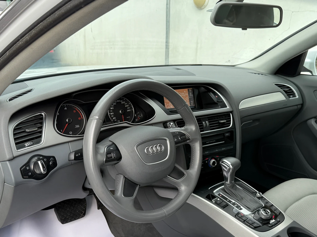 Audi A4 2.0TDI 150HP NAVI XENON PDC - автомобили, коли, обяви за нови и употребявани 7