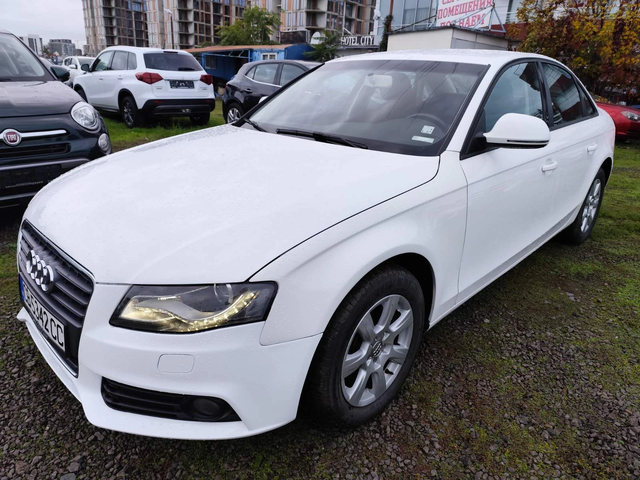 Audi A4 2.0 TDI - автомобили, коли, обяви за нови и употребявани 1