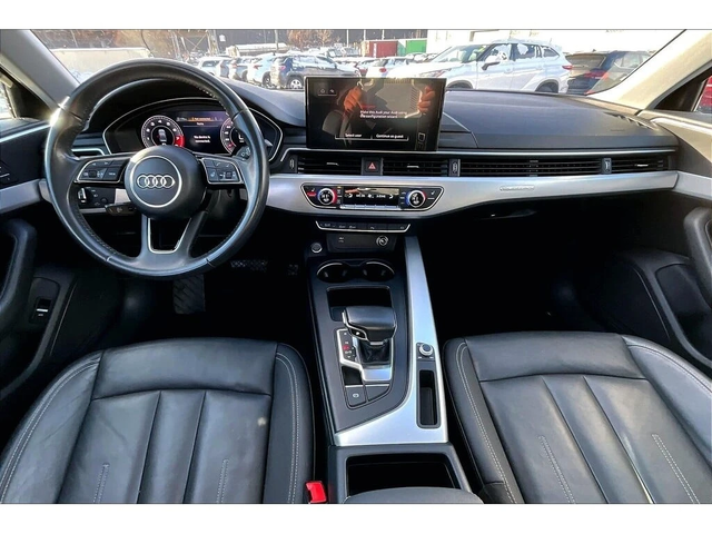 Audi A4 * Progressiv | Navigation | Heated Seats | Moonroo - автомобили, коли, обяви за нови и употребявани 3