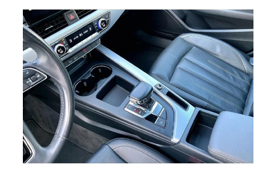 Audi A4 * Progressiv | Navigation | Heated Seats | Moonroo - автомобили, коли, обяви за нови и употребявани 9
