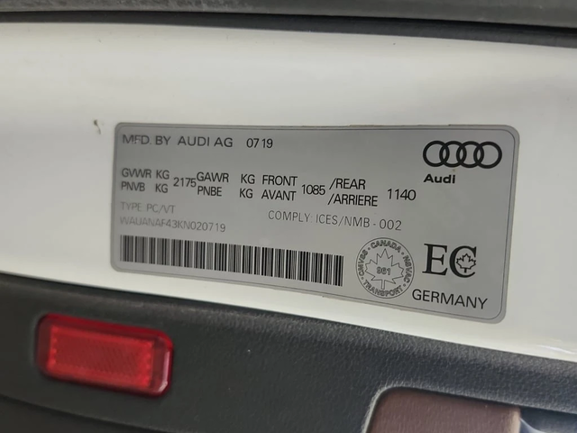Audi A4 * KOMFORT * CARFAX * ЦЕНА ДО БГ - автомобили, коли, обяви за нови и употребявани 16