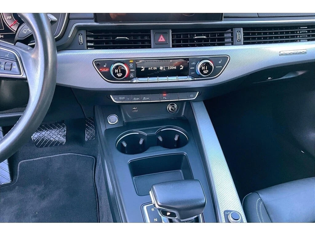 Audi A4 * Progressiv | Navigation | Heated Seats | Moonroo - автомобили, коли, обяви за нови и употребявани 11