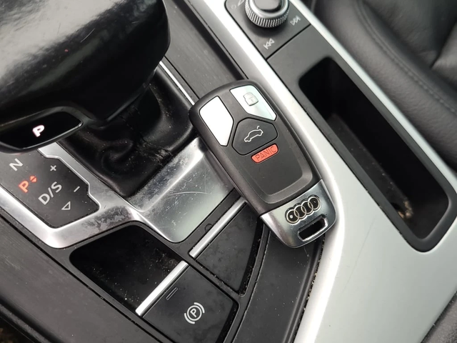 Audi A4 * KOMFORT * CARFAX * ЦЕНА ДО БГ - автомобили, коли, обяви за нови и употребявани 7