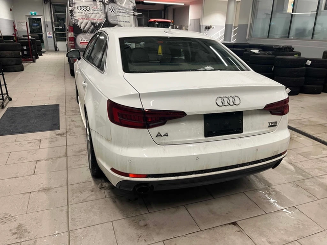 Audi A4 * Technik * CARFAX * ЦЕНА ДО БГ - автомобили, коли, обяви за нови и употребявани 4
