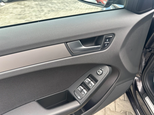 Audi A4 LED* NAVI* 2.0TDI* TOP* - автомобили, коли, обяви за нови и употребявани 11