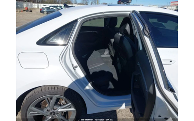 Audi A4 PREMIUM PLUS 40 TFSI QUATTRO S TRONIC - автомобили, коли, обяви за нови и употребявани 7