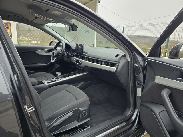 Audi A4 35TDI 163к.с S-LINE Топ състояние - автомобили, коли, обяви за нови и употребявани 12