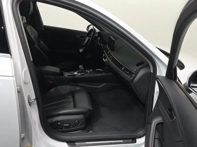 Audi A4 2.0 TDI - автомобили, коли, обяви за нови и употребявани 10