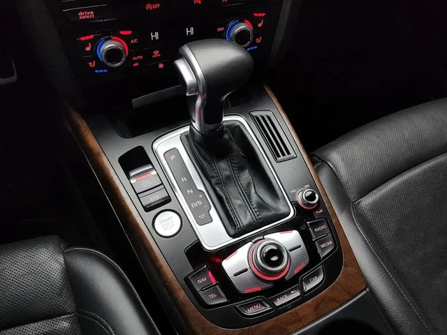 Audi A4 2.0 Tdi Quattro Comfort Edition B8 - автомобили, коли, обяви за нови и употребявани 16