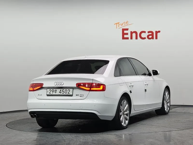 Audi A4 2.0 TDI Dynamic - автомобили, коли, обяви за нови и употребявани 3