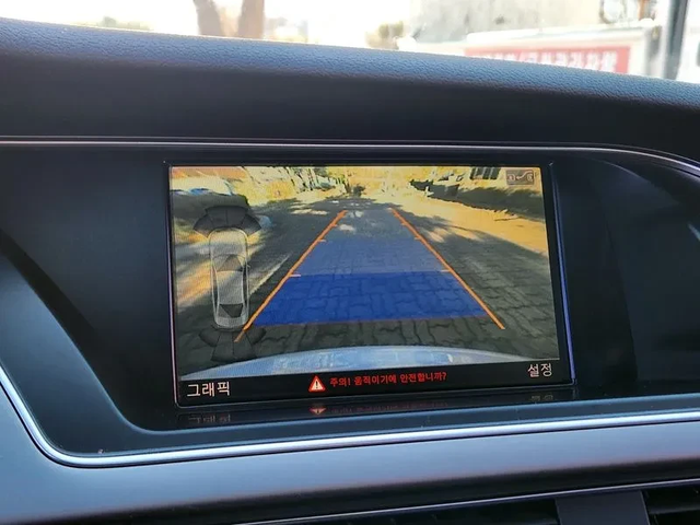 Audi A4 2.0 TDI Quattro Dynamic B8 - автомобили, коли, обяви за нови и употребявани 12