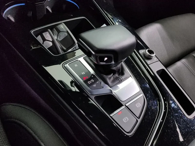 Audi A4 2.0 Tdi Premium - автомобили, коли, обяви за нови и употребявани 8