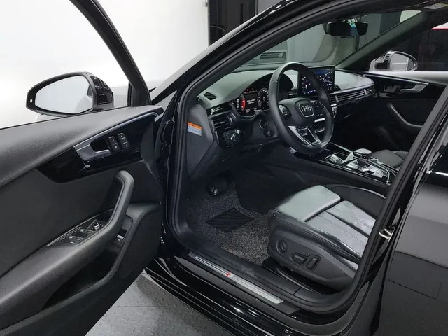 Audi A4 2.0 Tdi Premium - автомобили, коли, обяви за нови и употребявани 9