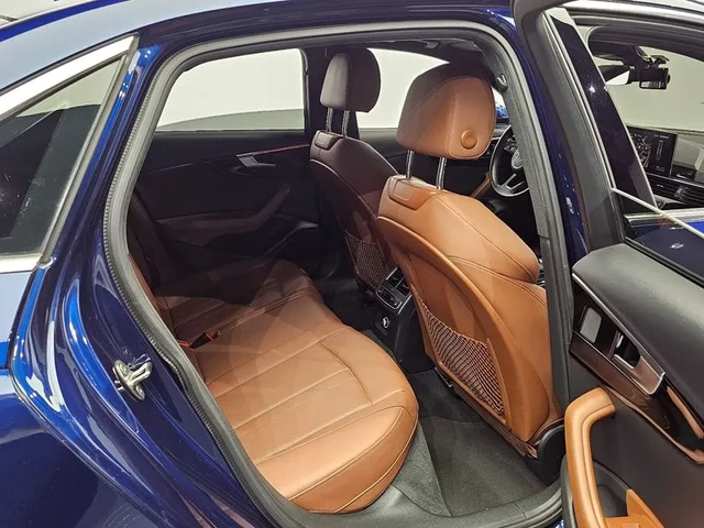 Audi A4 2.0 Tdi Premium - автомобили, коли, обяви за нови и употребявани 11