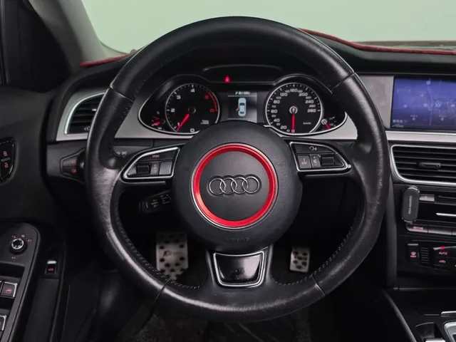 Audi A4 2.0 TDI Dynamic B8 - автомобили, коли, обяви за нови и употребявани 12