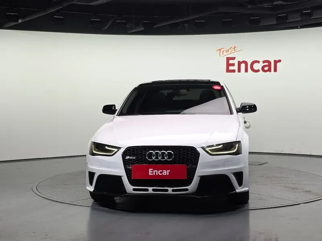 Audi A4 2.0 TDI Dynamic B8 - автомобили, коли, обяви за нови и употребявани 2