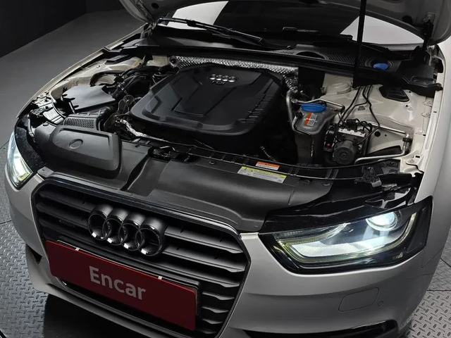 Audi A4 2.0 TDI Dynamic - автомобили, коли, обяви за нови и употребявани 5