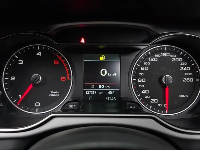 Audi A4 2.0 TDI Dynamic - автомобили, коли, обяви за нови и употребявани 7