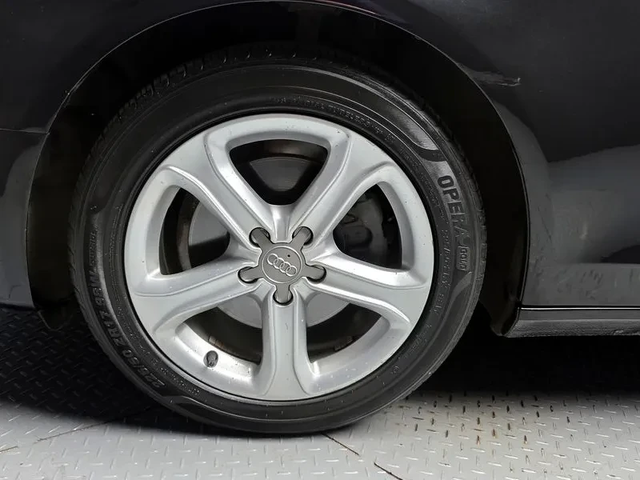 Audi A4 2.0 TDI B8 - автомобили, коли, обяви за нови и употребявани 4