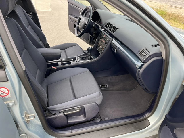 Audi A4 1.9TDI 101кс. КЛИМАТРОНИК - автомобили, коли, обяви за нови и употребявани 10