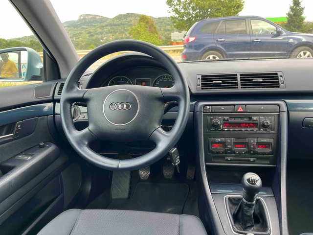 Audi A4 1.9TDI 101кс. КЛИМАТРОНИК - автомобили, коли, обяви за нови и употребявани 11