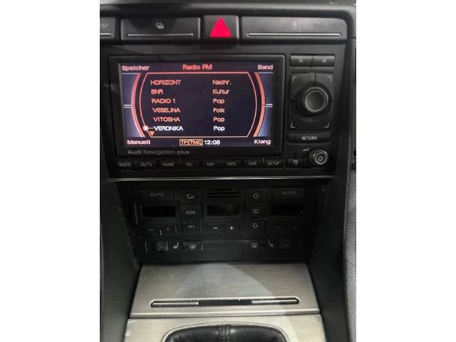 Audi A4 S line - автомобили, коли, обяви за нови и употребявани 10