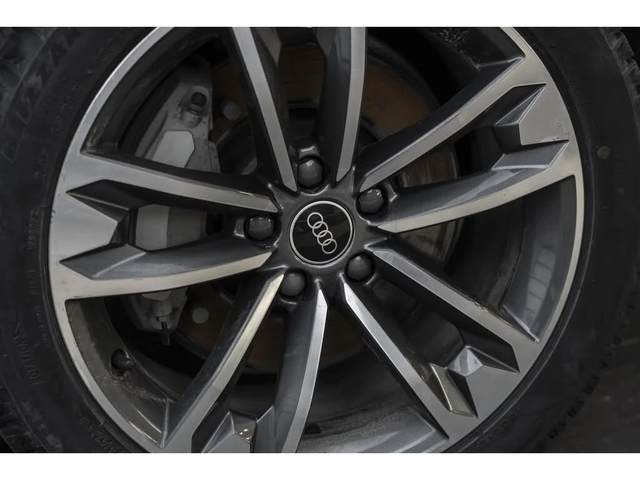 Audi A4 quattro* Premium* 45TFSI* АвтоКредит* (ЦЕНА ДО БГ) - автомобили, коли, обяви за нови и употребявани 4