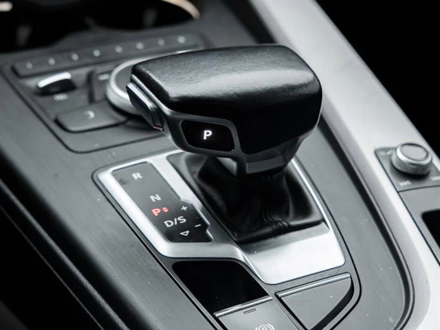 Audi A4 2.0T* quattro* Komfort* АвтоКредит* (ЦЕНА ДО БГ) - автомобили, коли, обяви за нови и употребявани 10