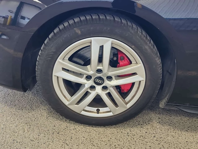 Audi A4 SLINE/TECHNIK/CARFAХ/Дистроник/Подгрев/Обдух/+ ГУМ - автомобили, коли, обяви за нови и употребявани 16