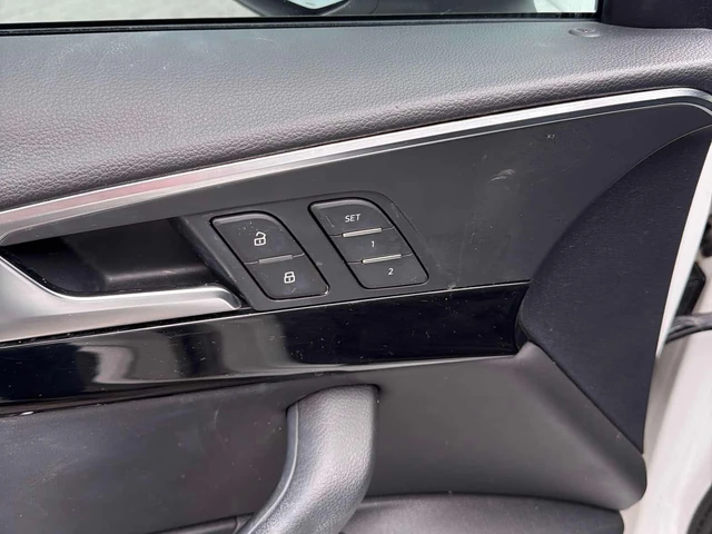 Audi A4 * Komfort * MATRIX* DISTRONIC* KEYLESS* - автомобили, коли, обяви за нови и употребявани 10