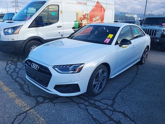 Audi A4 Komfort /DISTRONIC/CAMERA/ПОДГРЕВИ/ШИБИДАХ - автомобили, коли, обяви за нови и употребявани 0
