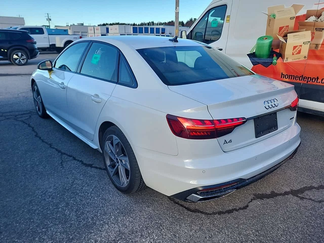 Audi A4 Komfort /DISTRONIC/CAMERA/ПОДГРЕВИ/ШИБИДАХ - автомобили, коли, обяви за нови и употребявани 3