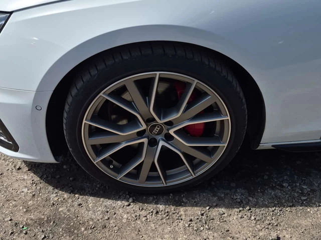 Audi A4 S-LINE PRESTIGE| ПАМЕТ| ПАНОРАМА| 2 КЛЮЧА| ОБДУХВА - автомобили, коли, обяви за нови и употребявани 4