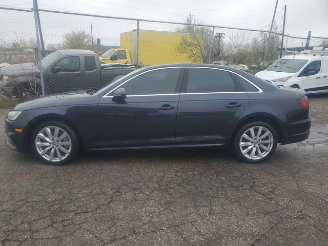 Audi A4 * 2.0 TFSI Komfort S tronic * КАМЕРА* ПОДГРЕВ* - автомобили, коли, обяви за нови и употребявани 2