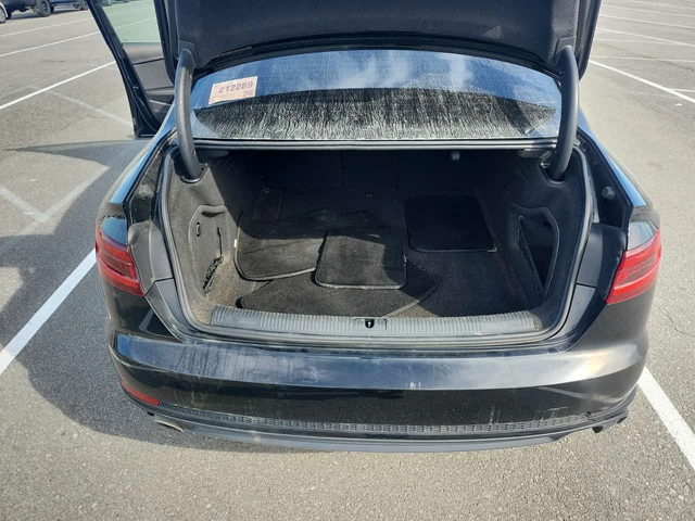 Audi A4 Komfort/CARFAX/ Подгрев/Памет/Шибедах - автомобили, коли, обяви за нови и употребявани 10