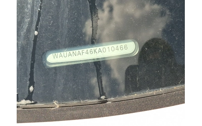Audi A4 Komfort * Keyless * CARFAX * АВТО КРЕДИТ * - автомобили, коли, обяви за нови и употребявани 13