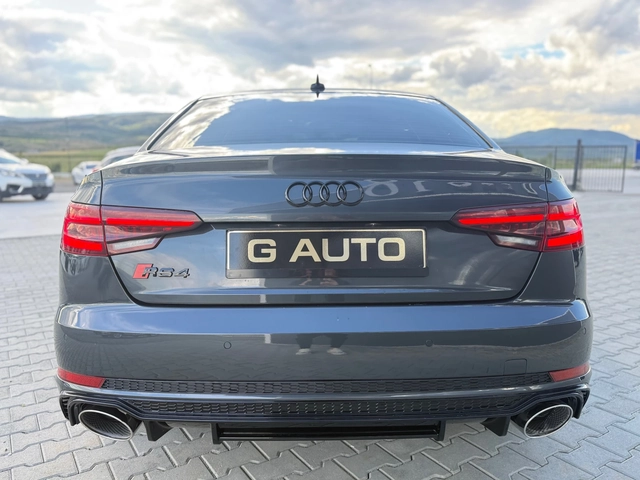 Audi A4 2.0TDI RS4 Собствен лизинг !!! - автомобили, коли, обяви за нови и употребявани 5