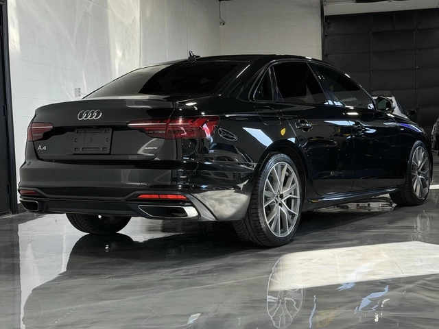 Audi A4 45 TFSI QUATTRO / S-LINE / MATRIX / BLACK OPTICS - автомобили, коли, обяви за нови и употребявани 1