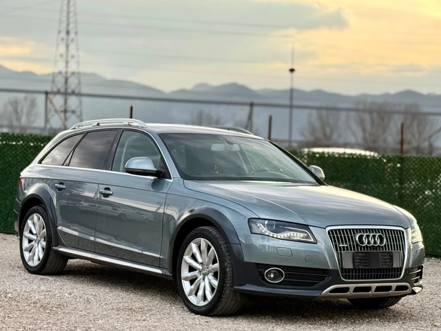 Audi A4 3.0TDi AVTOMAT - автомобили, коли, обяви за нови и употребявани 0