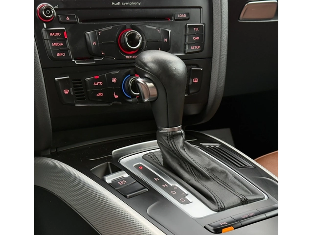 Audi A4 3.0TDi AVTOMAT - автомобили, коли, обяви за нови и употребявани 12