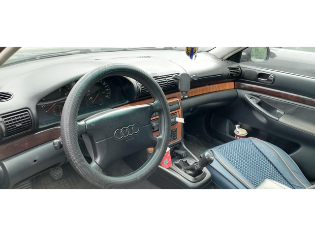 Audi A4 Audi A4 Ауди А4 В5 125 к.с Седан 1995 г. Бензин. Всичко е платено - автомобили, коли, обяви за нови и употребявани 1