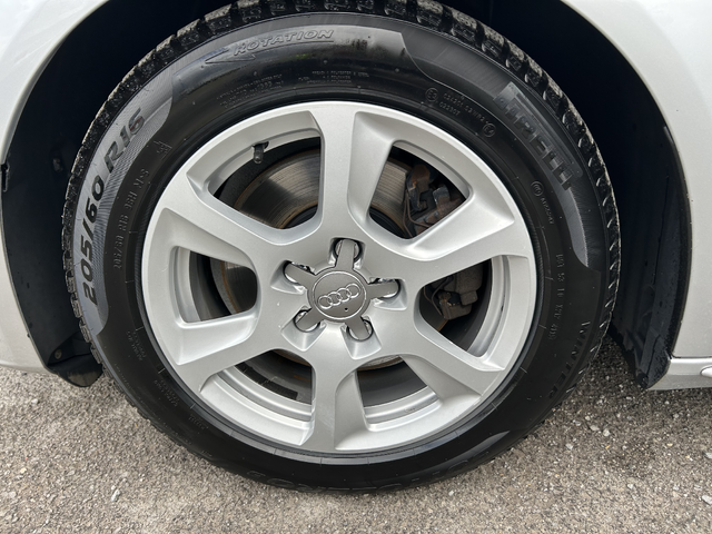 AUDI A4 S-line - автомобили, коли, обяви за нови и употребявани 13