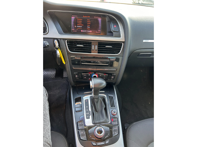 Audi A5 1.8FSI AVTOMAT/NAVI EURO 5 - автомобили, коли, обяви за нови и употребявани 11
