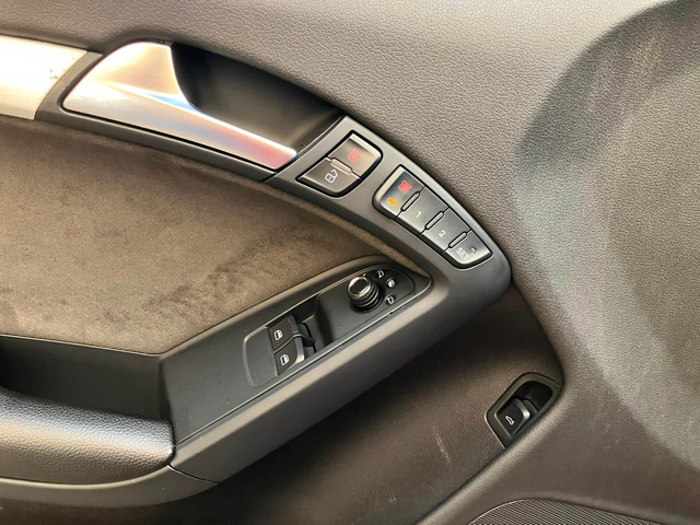 Audi A5 3.2FSI/Sline/Quattro/Шибедах/Автопилот/Подгрев/Мемори - автомобили, коли, обяви за нови и употребявани 12