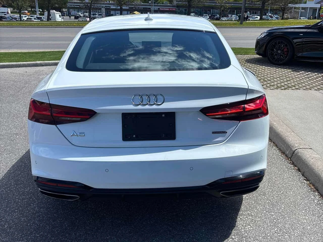 Audi A5 Progressiv/ПАНОРАМА/ДИСТРОНИК - автомобили, коли, обяви за нови и употребявани 4
